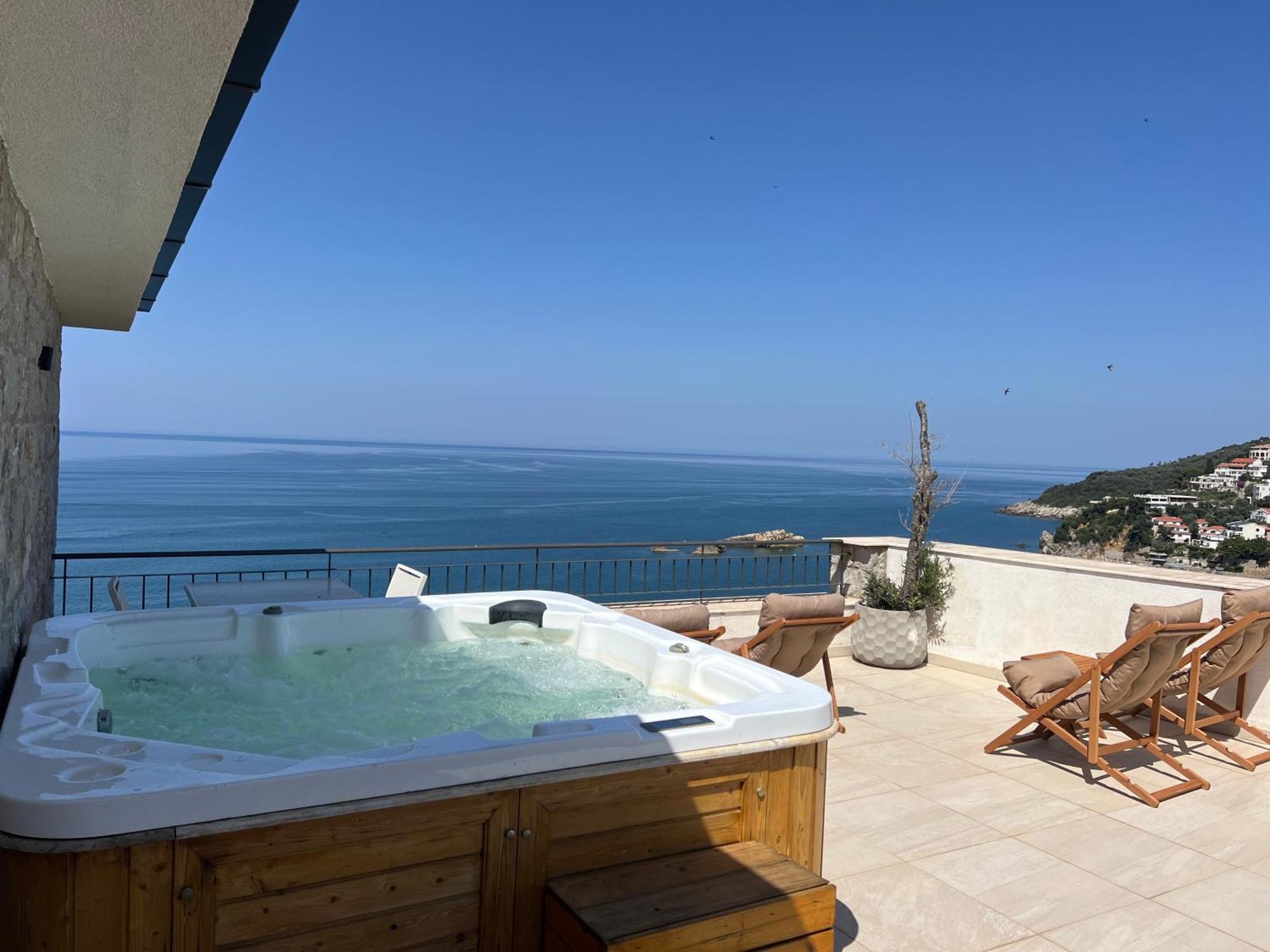 Hotel Pirate Old Town Ülgün Dış mekan fotoğraf